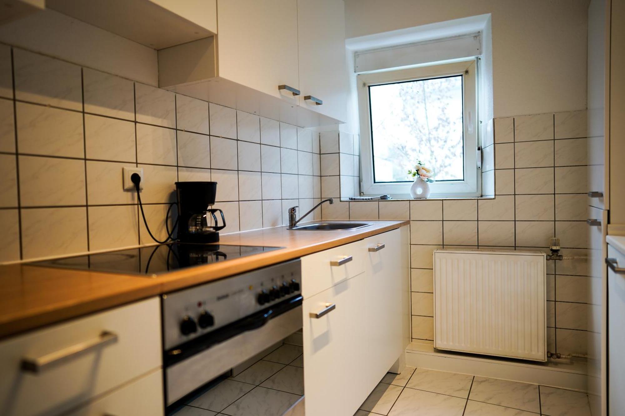 Sehr Grosse Ferienwohnung, Apartment In Kaiserslautern Wehome Classic Exterior photo